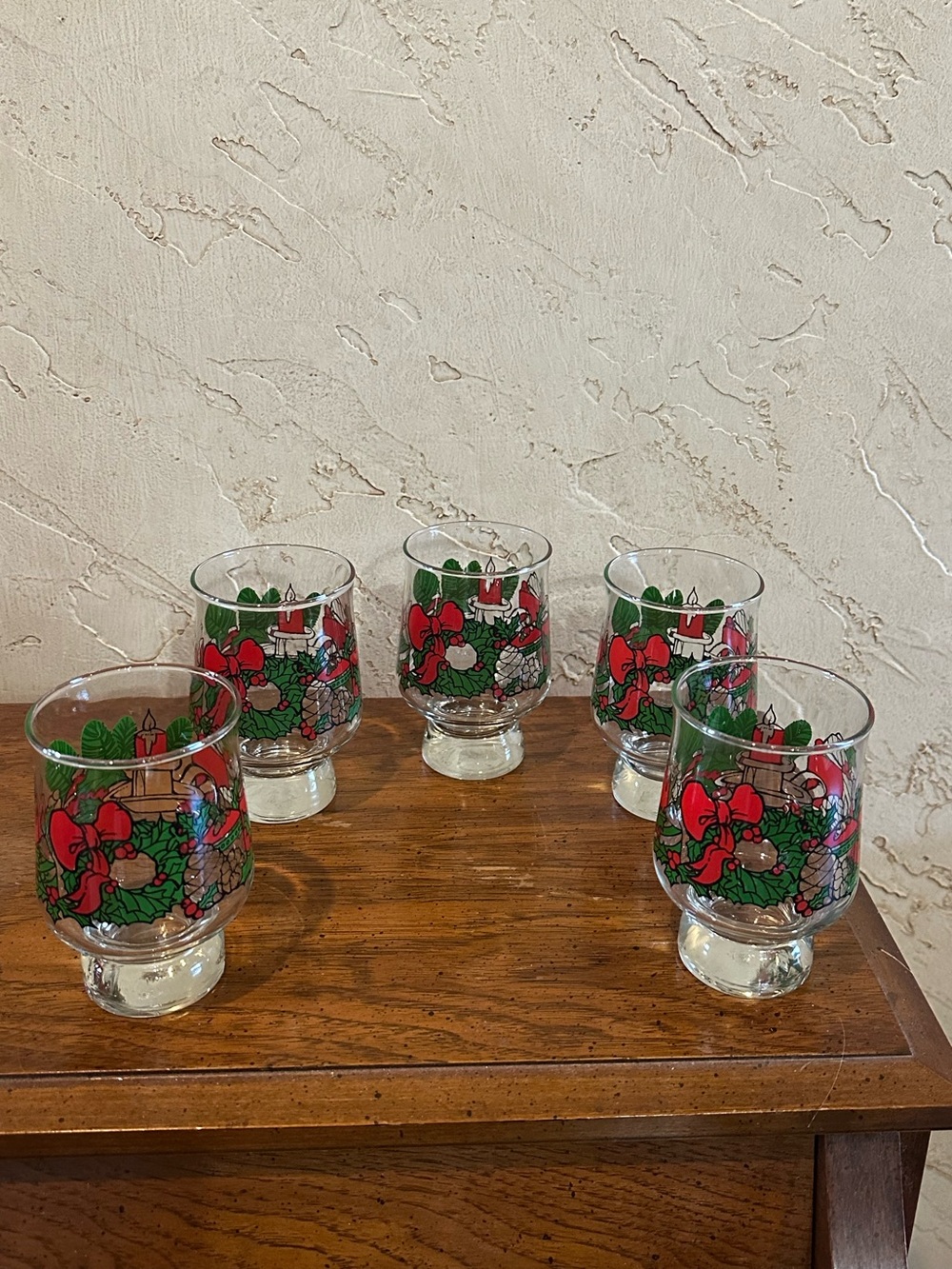 Vintage Set of 5 Holiday Candle Holly Wreath Design Pedestal Glasses